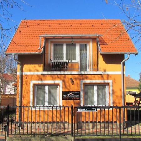 Horváth Apartmanház Orosháza Exterior foto