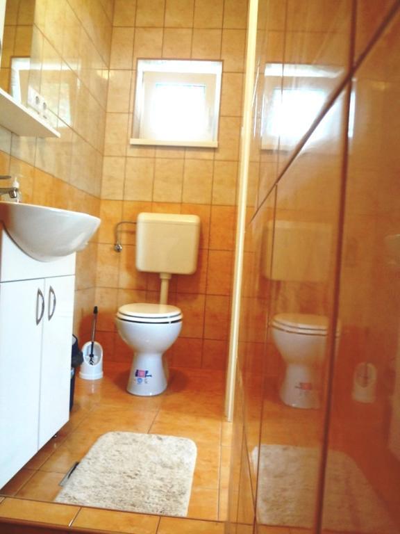 Horváth Apartmanház Orosháza Exterior foto