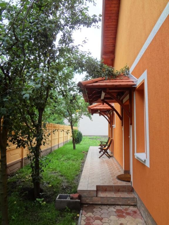 Horváth Apartmanház Orosháza Exterior foto