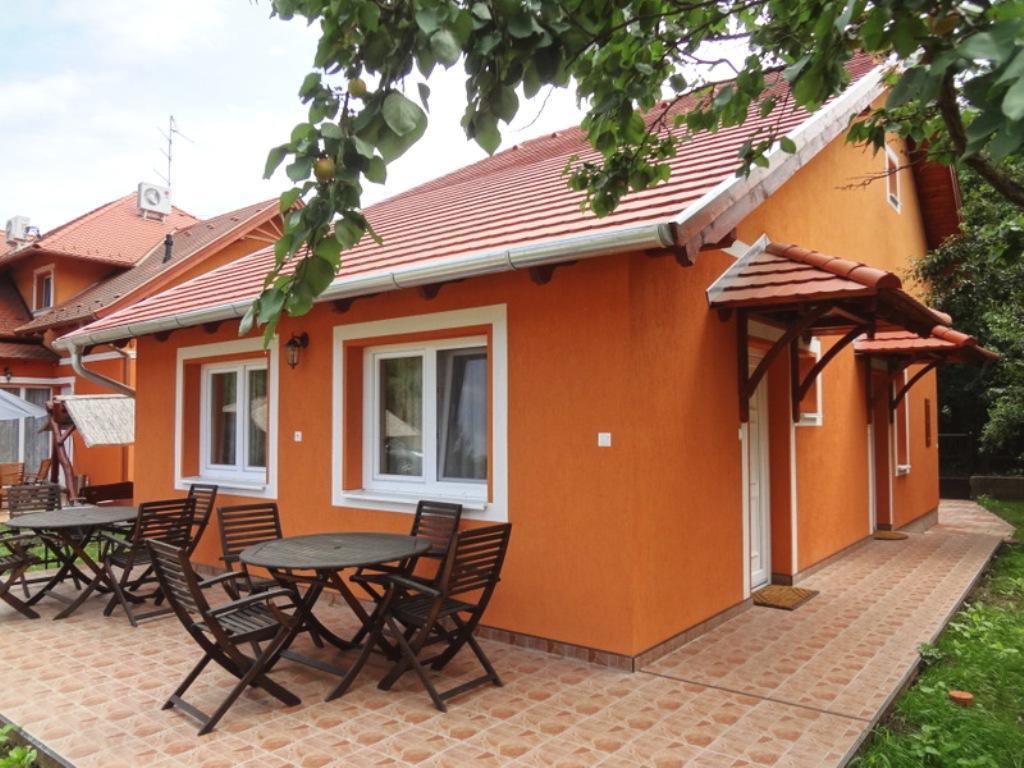 Horváth Apartmanház Orosháza Exterior foto